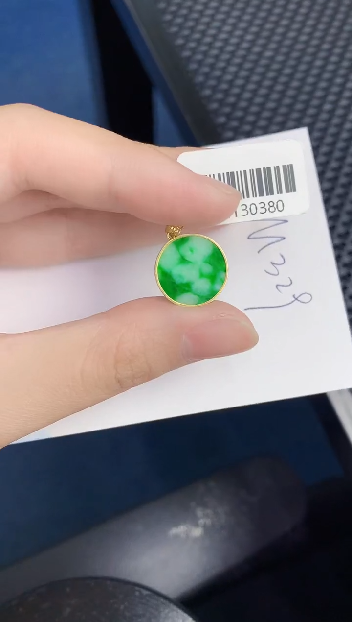 【闪购商品】翡翠颈饰18K金镶嵌000000000