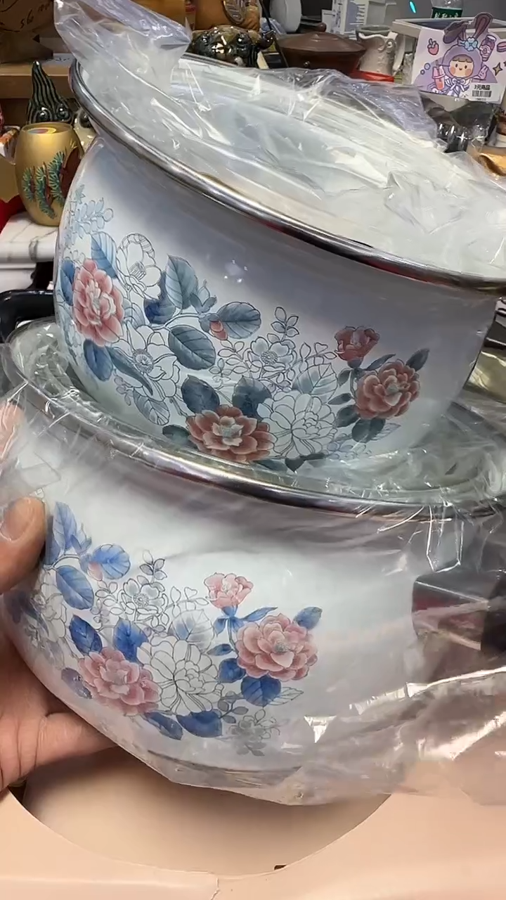 921·······锅两只