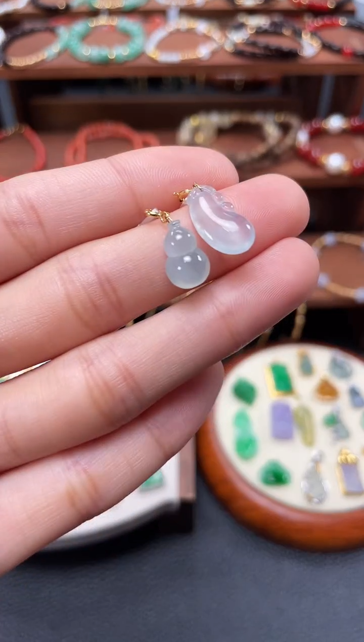 【闪购商品】翡翠吊坠(不含链)18K金镶嵌2个  JK153