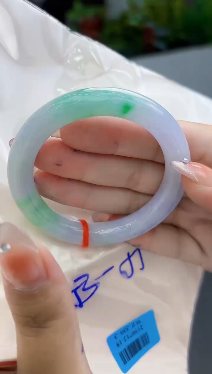 【闪购商品】翡翠手镯未镶嵌翡翠手镯