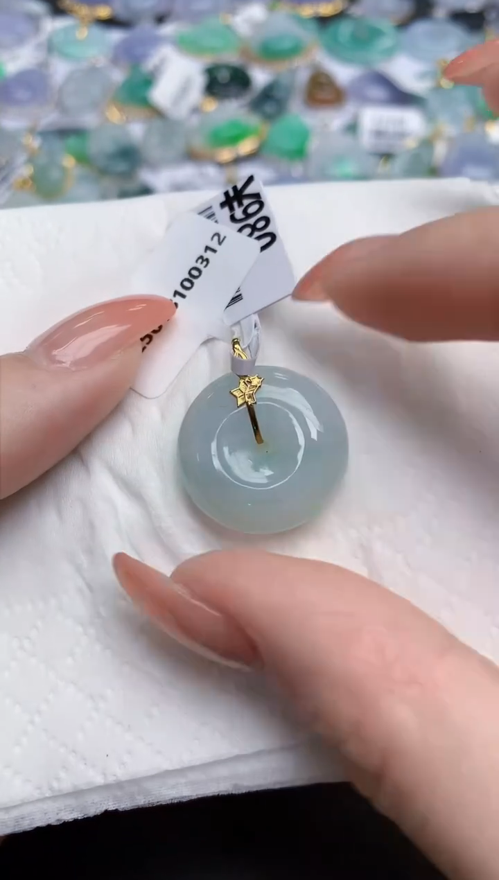 【闪购商品】翡翠颈饰18K金镶嵌天然缅甸翡翠A货
