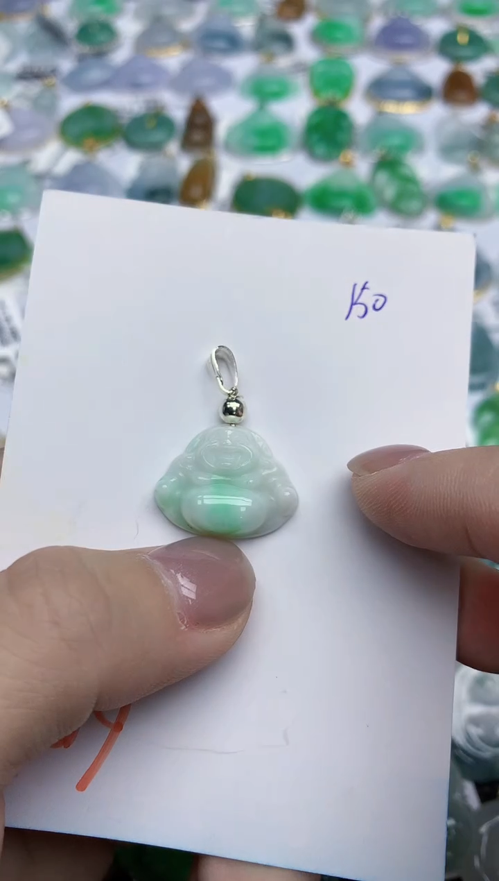 【闪购商品】翡翠颈饰未镶嵌天然翡翠A货