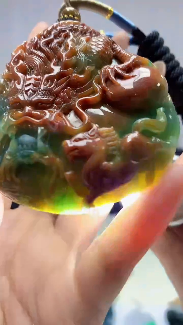 【闪购商品】定制翡翠未镶嵌4917DD-毛货挂件187