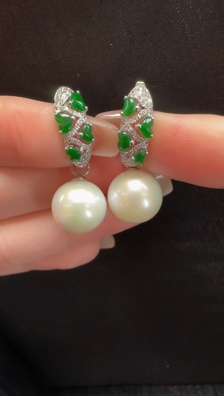 【闪购商品】翡翠耳饰18K金镶嵌017心形一对