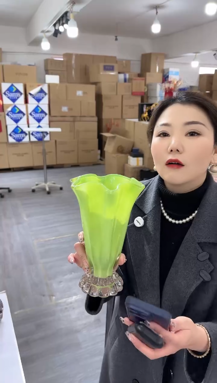 【闪购商品】琉璃椿新花器H-16晚