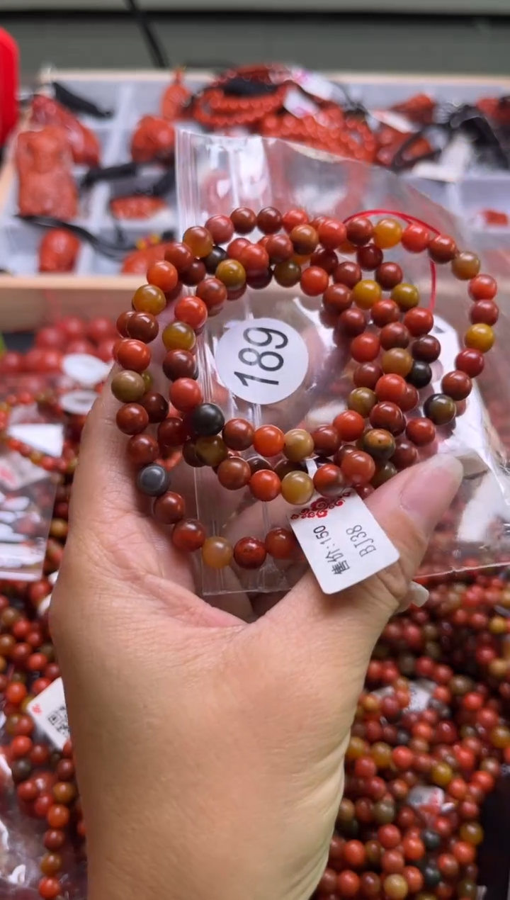 【闪购商品】南红玛瑙珠宝奇石未镶嵌189-6+