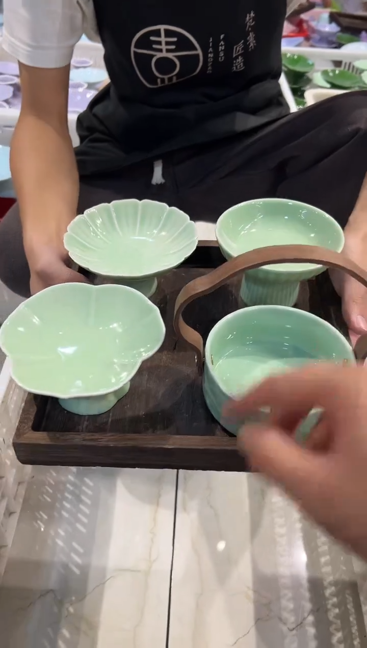 瓷片微瑕商品，介意勿拍② 【盘】