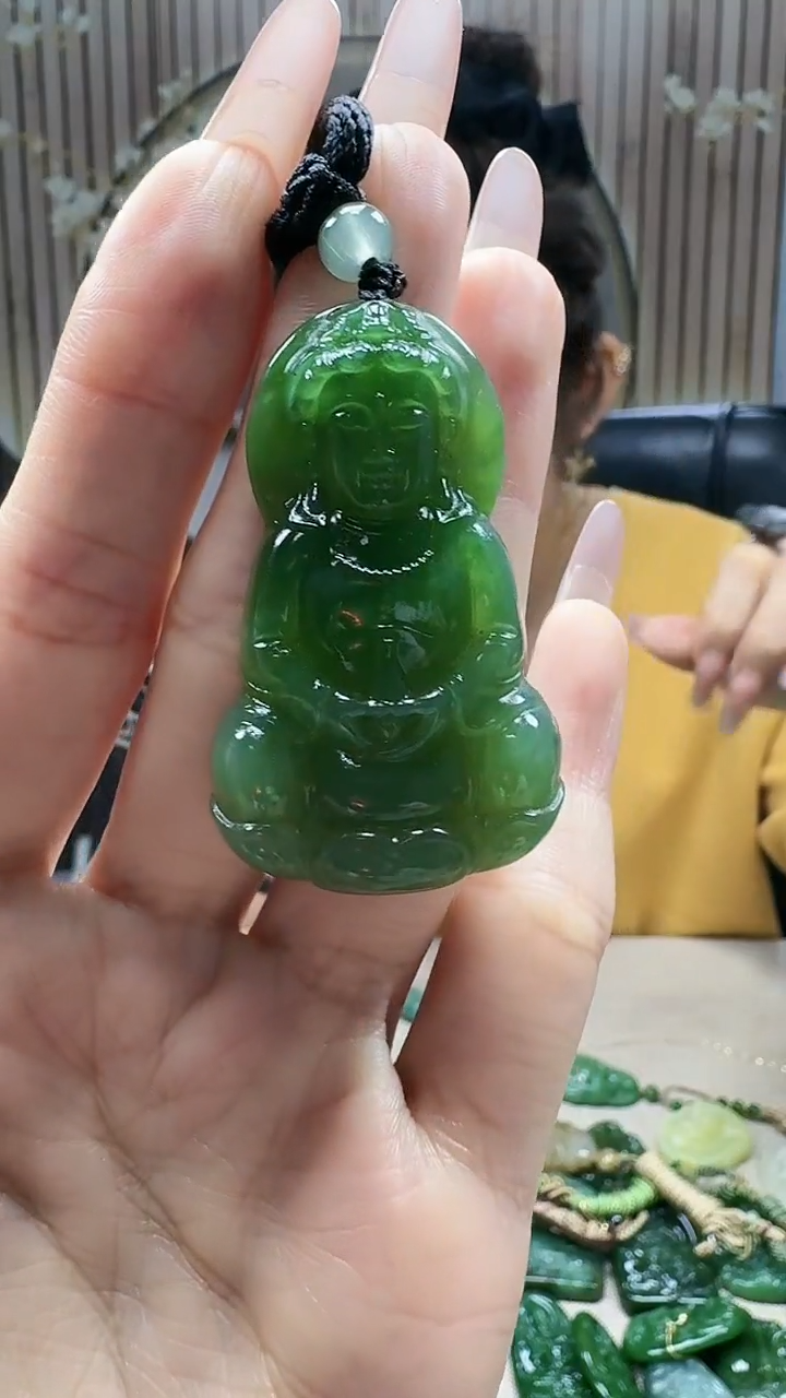 未镶嵌和田玉挂件1