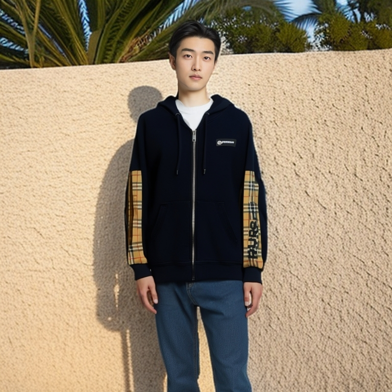 99新/BURBERRY/博柏利/外套/手臂格纹连帽卫衣外套/L码/0001614