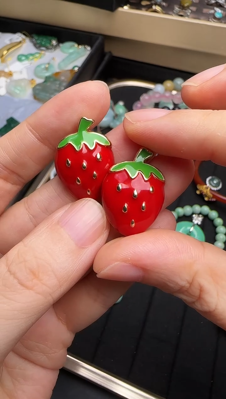 珐琅非金属闪购商品草莓25