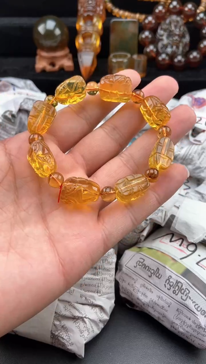 【闪购商品】琥珀手链未镶嵌貔貅手串