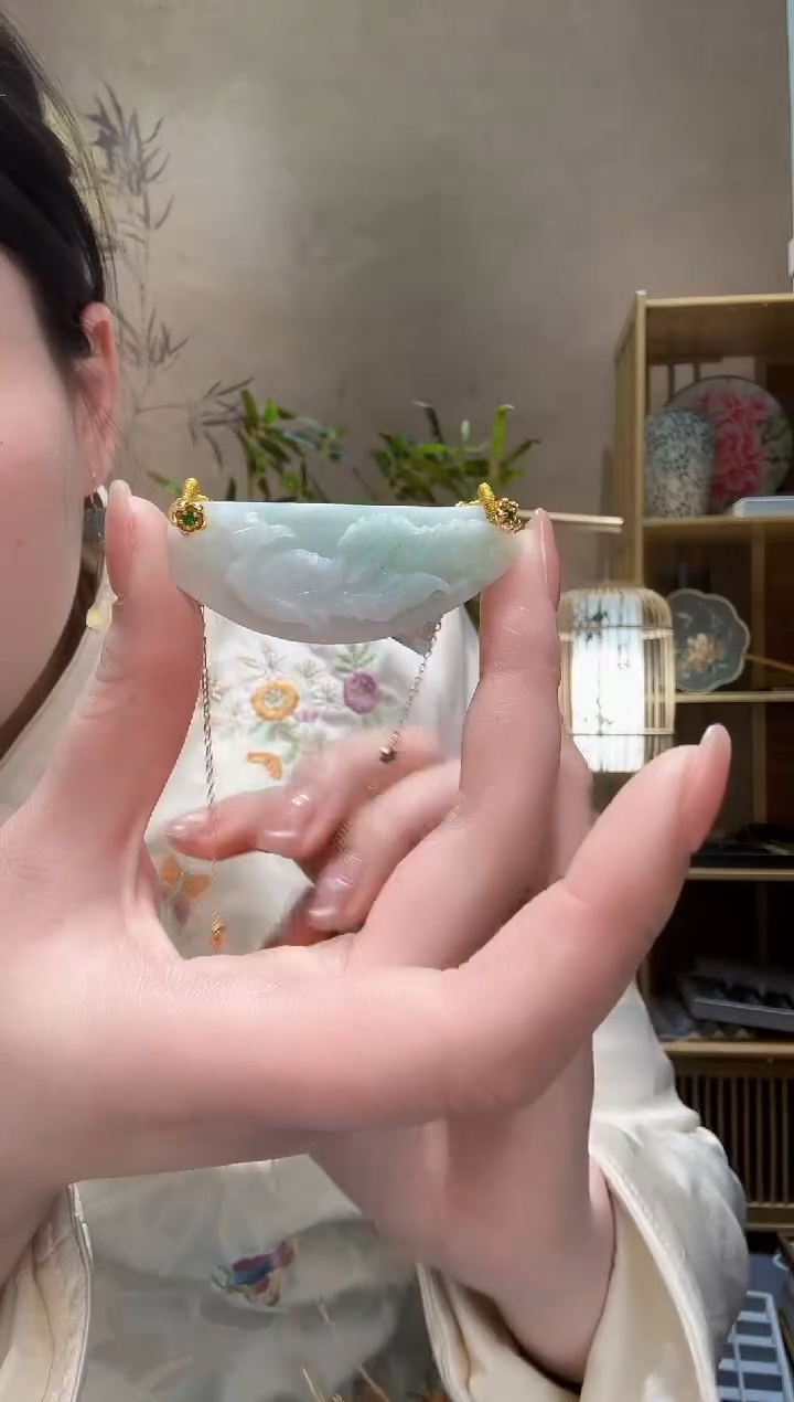 【闪购商品】翡翠颈饰未镶嵌吊坠