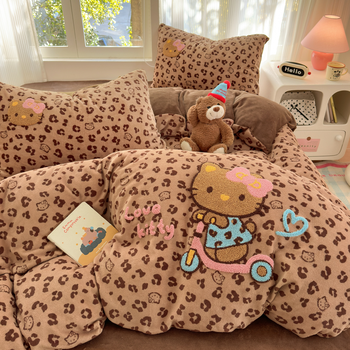 CX 1192 新款印花大阪毛巾绣牛奶绒四件套 滑板猫猫