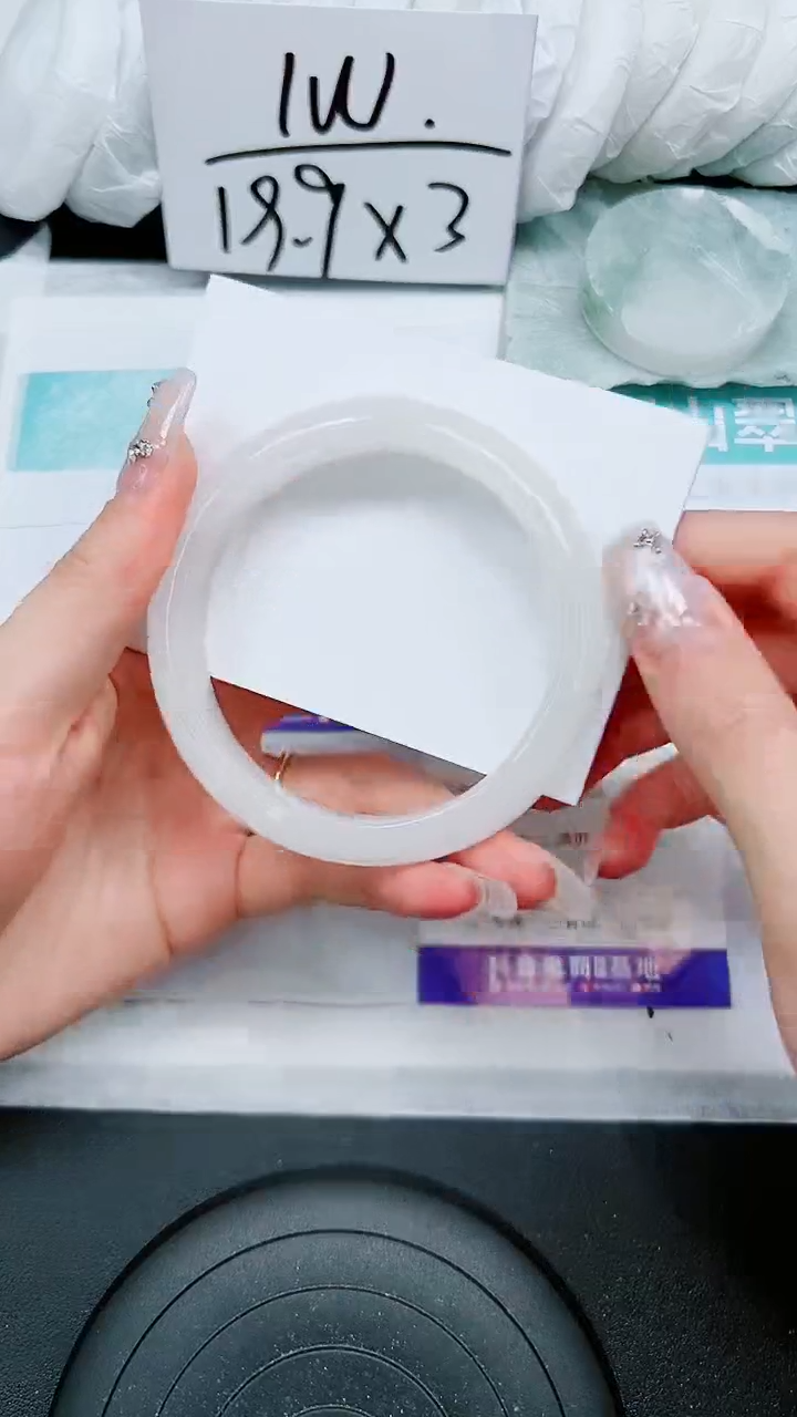 【闪购商品】石英质玉手镯未镶嵌A177-63`64`