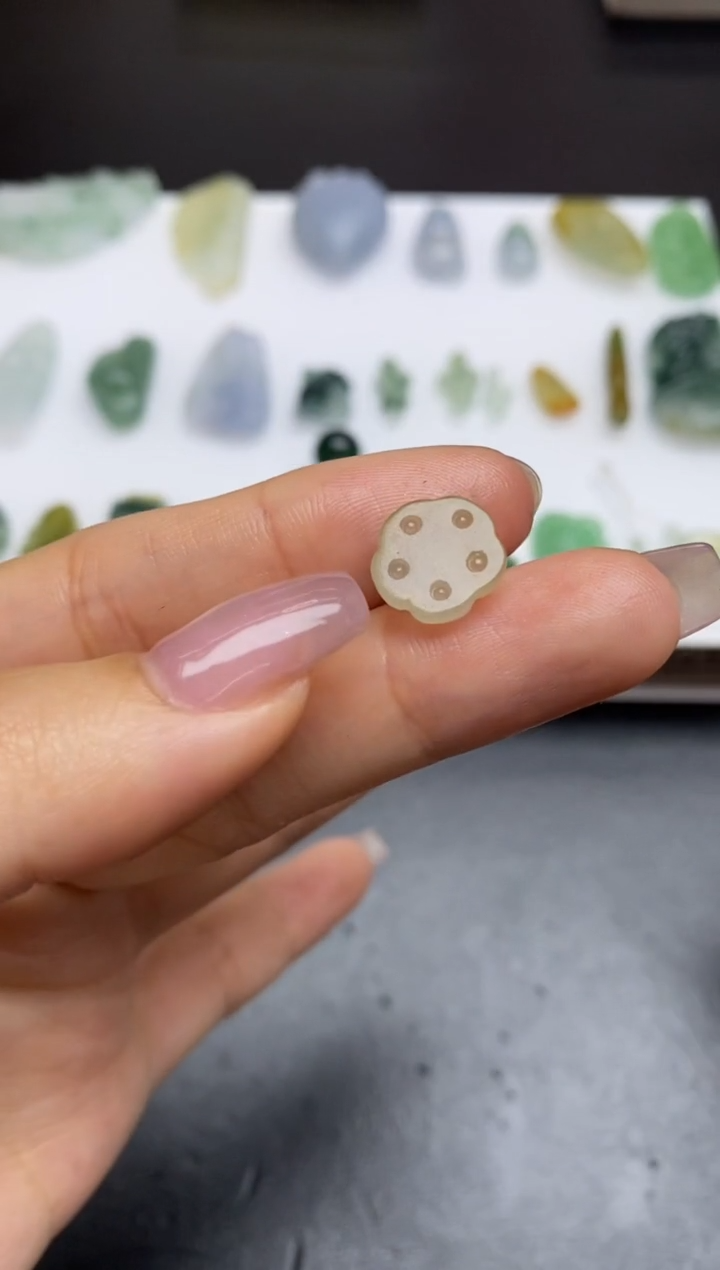 【闪购商品】定制翡翠未镶嵌翡翠毛货~