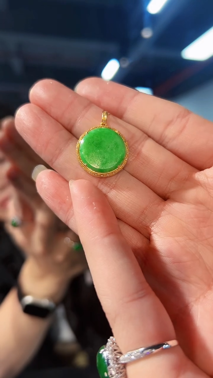 【闪购商品】翡翠颈饰18K金镶嵌缅料A货/支持复检/一件