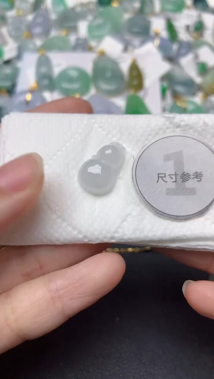 颈饰未镶嵌翡翠天然缅甸A货翡翠