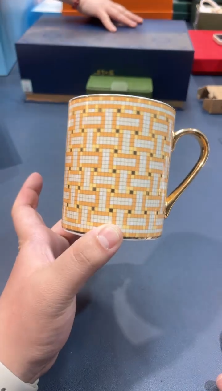 【闪购商品】碗B742全场正品，京东包邮