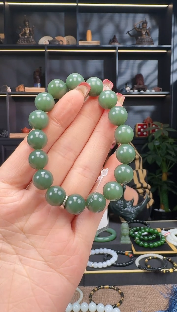 【闪购商品】和田玉1未镶嵌12mm沙枣青手串