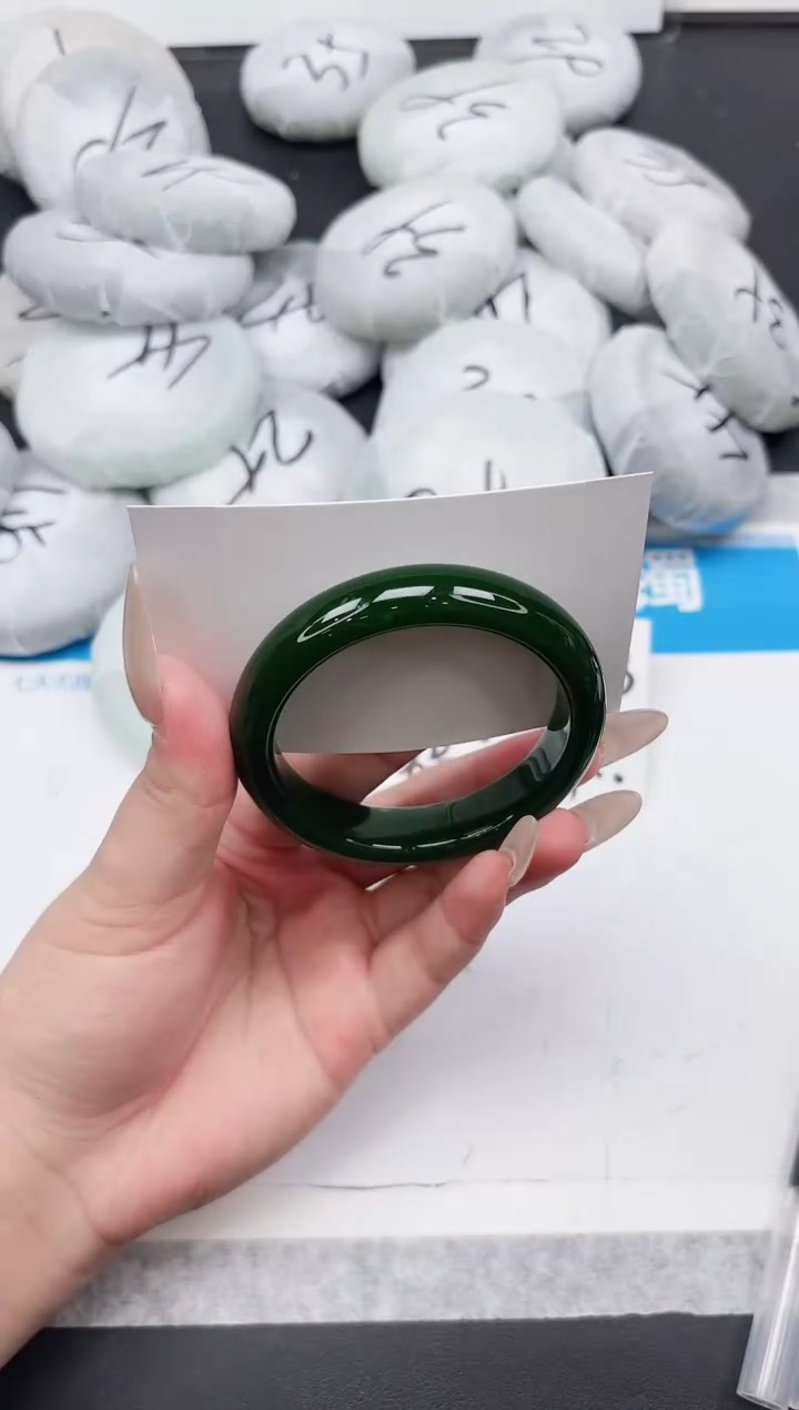 东凌女款手镯310-56.1