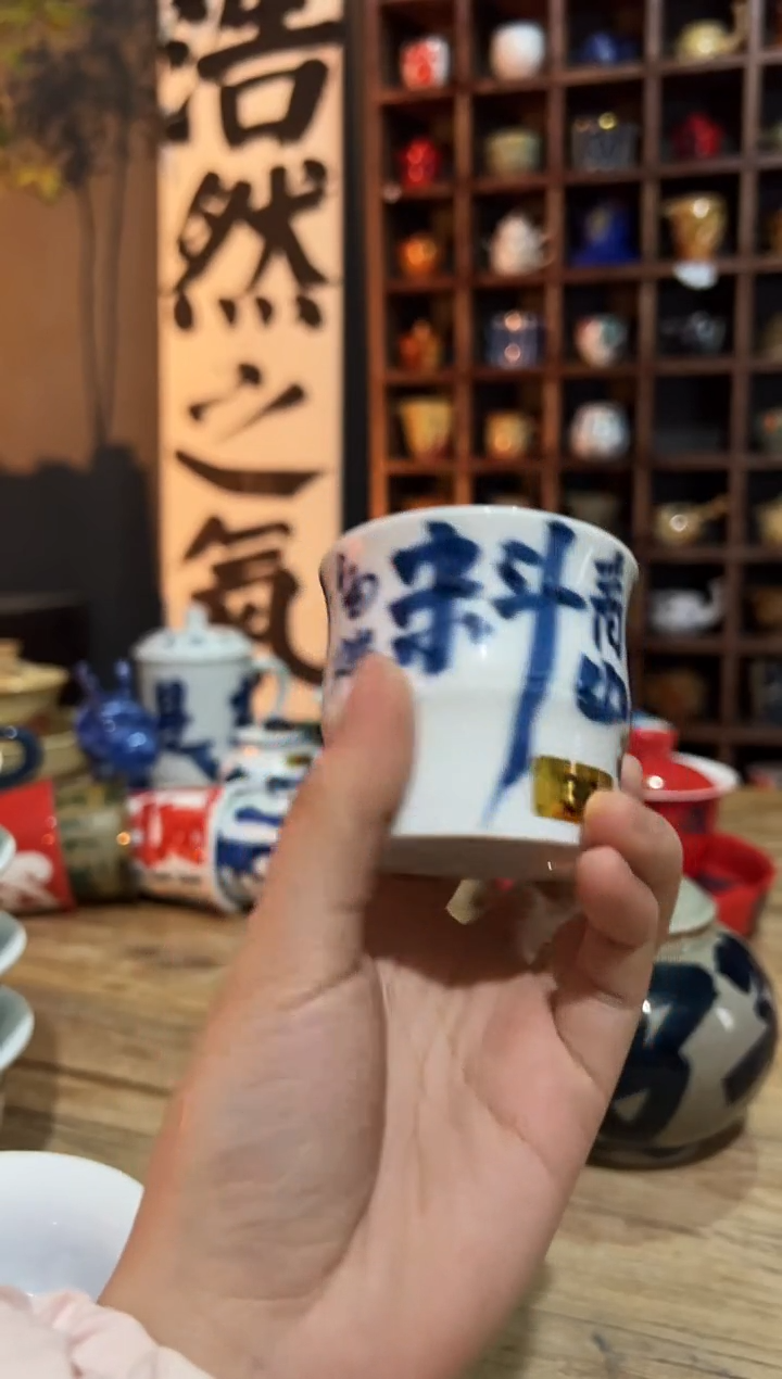 观云听雨原创手绘茶具