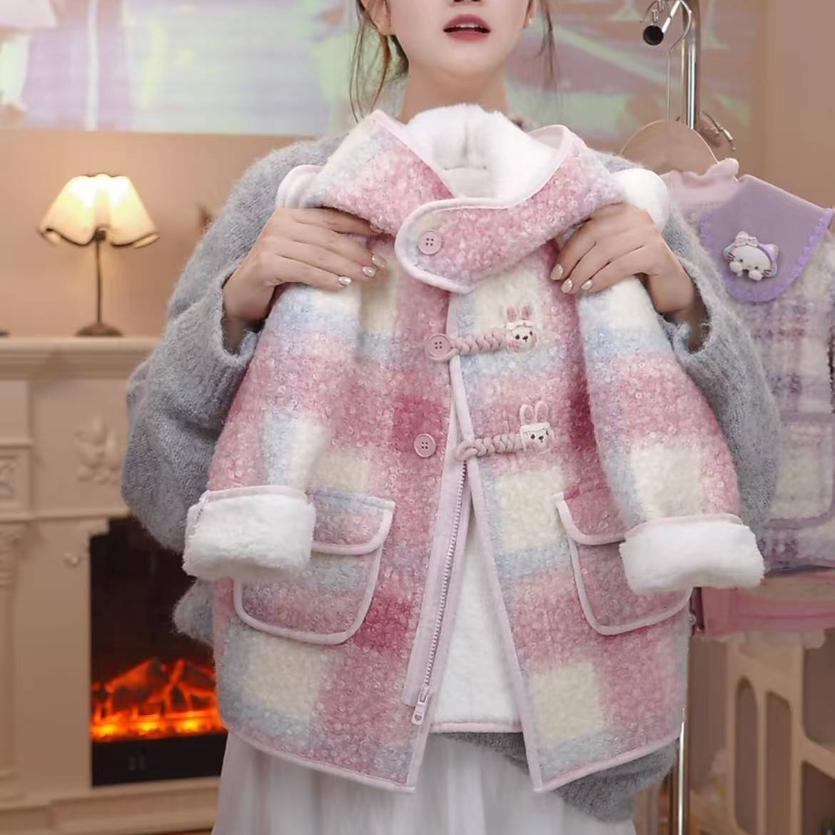 MOMOCO冬季新款女童时尚渐变色兔子连帽大衣外套77830107030