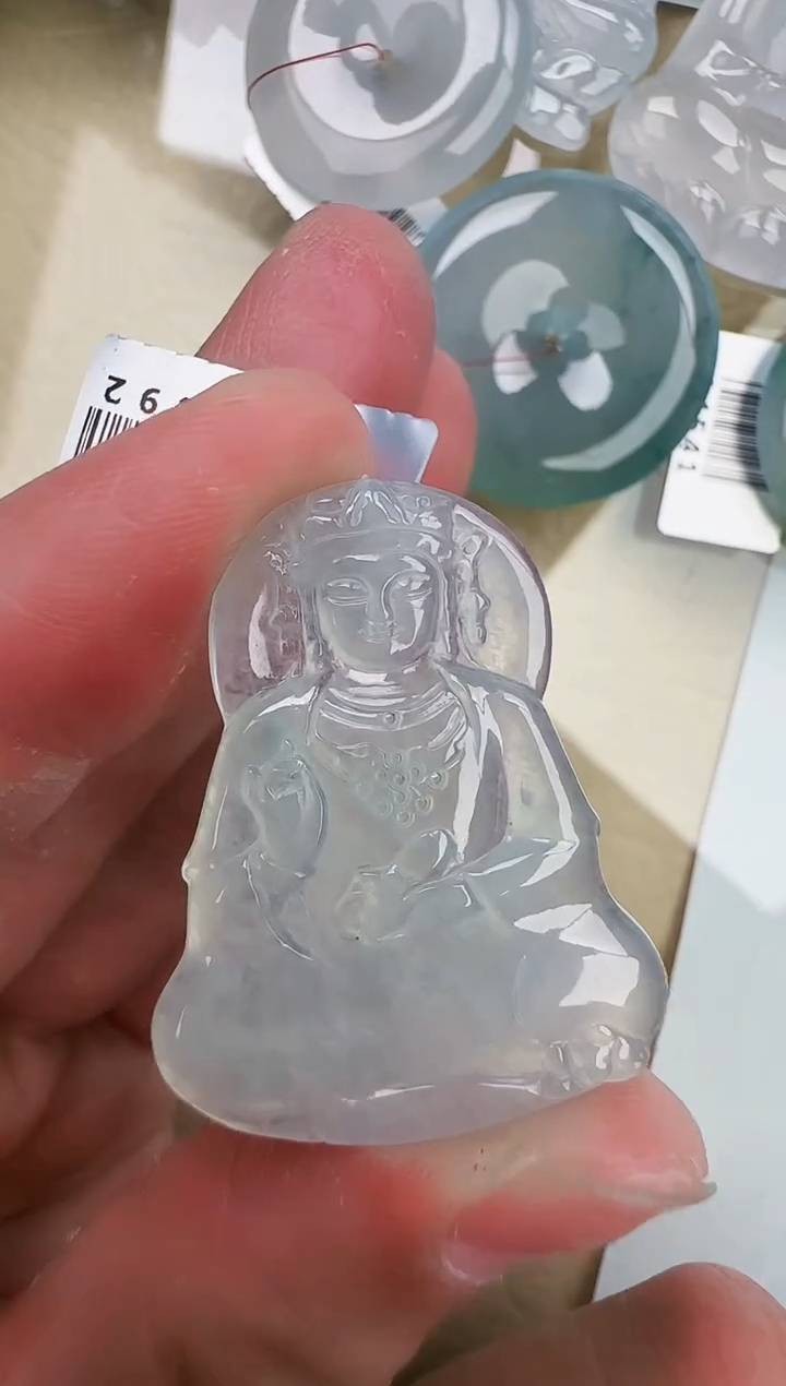 翡翠未镶嵌颈饰缅甸翡翠a货