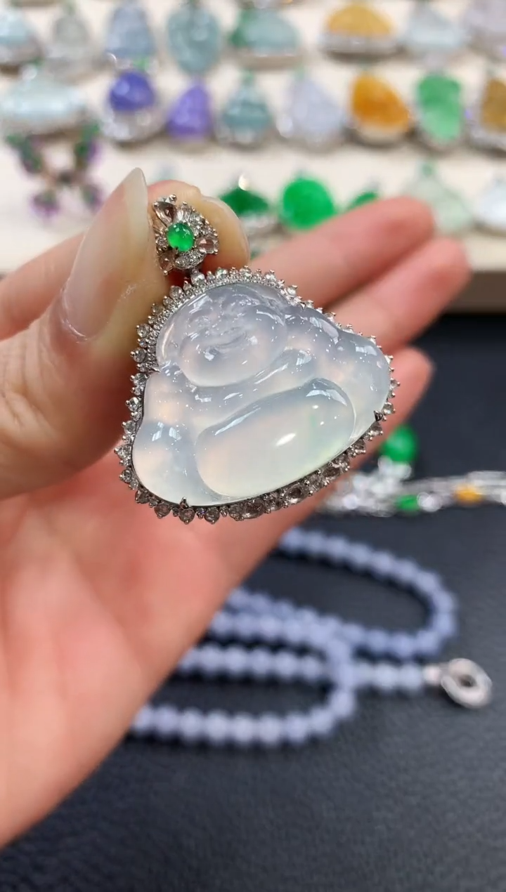 【闪购商品】翡翠吊坠(不含链)18K金镶嵌n68     