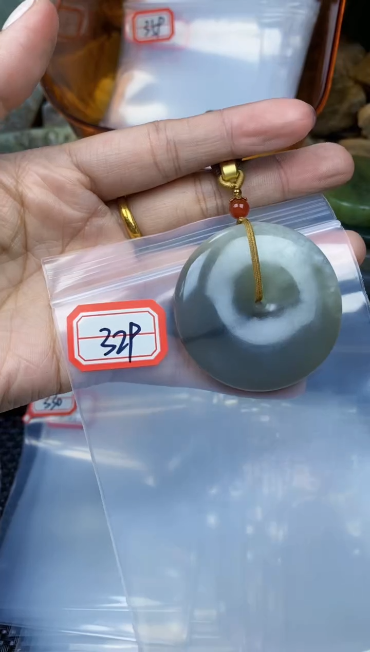 【闪购商品】和田玉多样性发货未镶嵌多样性发货