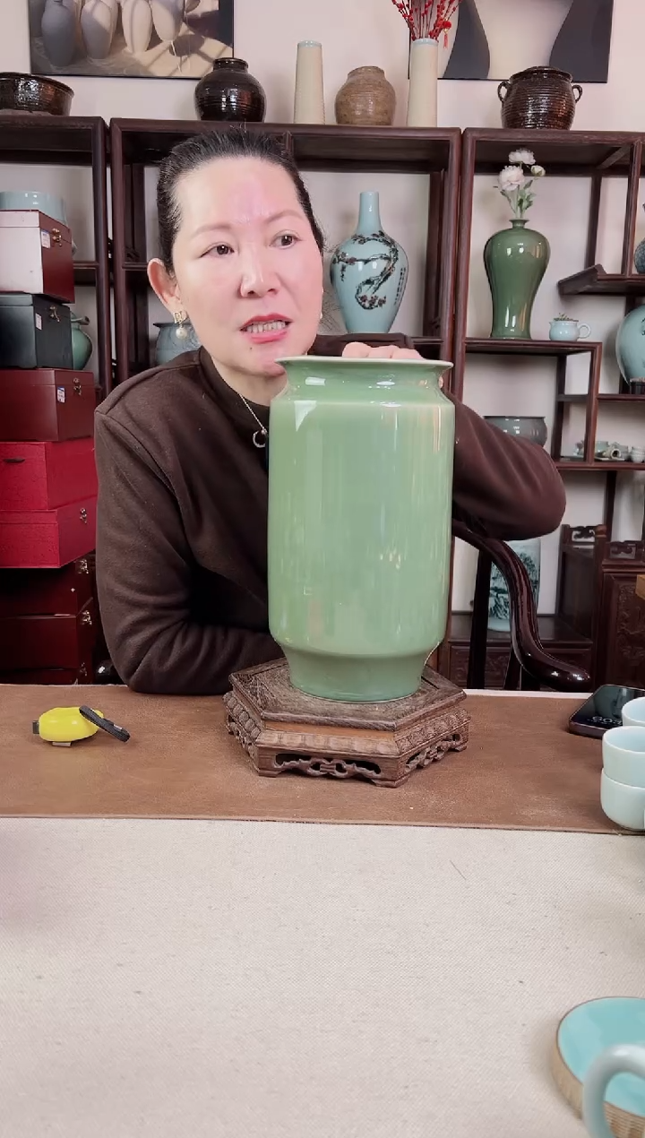 【闪购商品】杯纯手工 豆青釉 折扣瓶