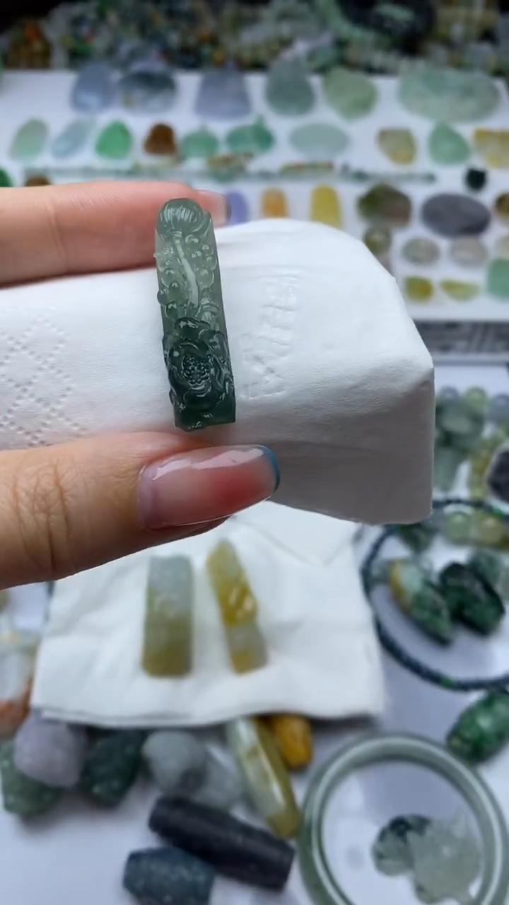 未镶嵌定制翡翠石**妈毛货定制不退不换