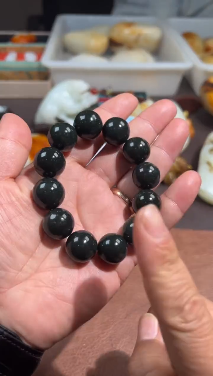 未镶嵌和田玉把件随****缘和田玉