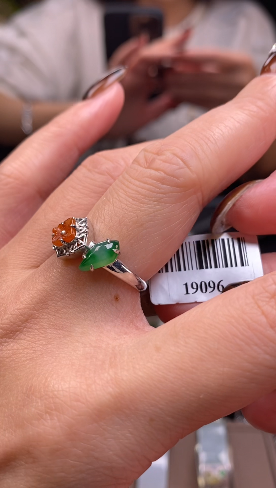 颈饰银S925镶嵌翡翠净货19096