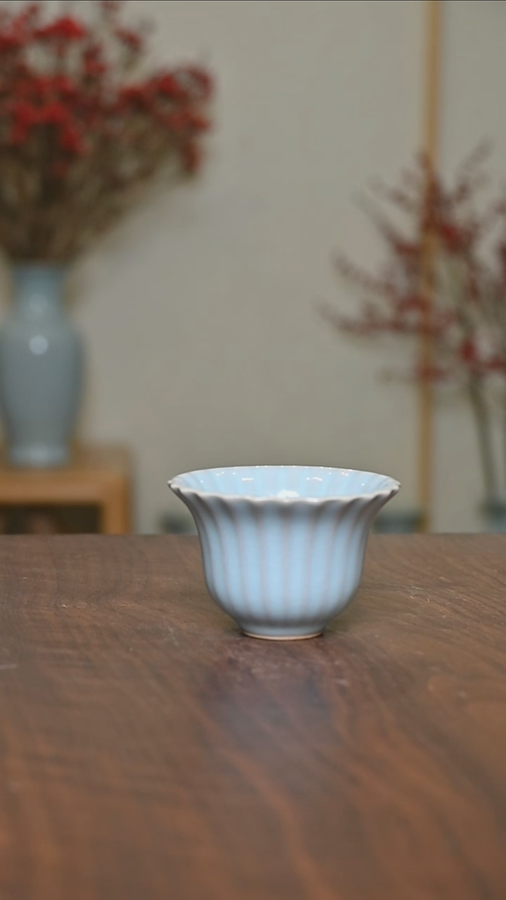 【闪购商品】其他微瑕天青釉朱家款青隽杯70毫升