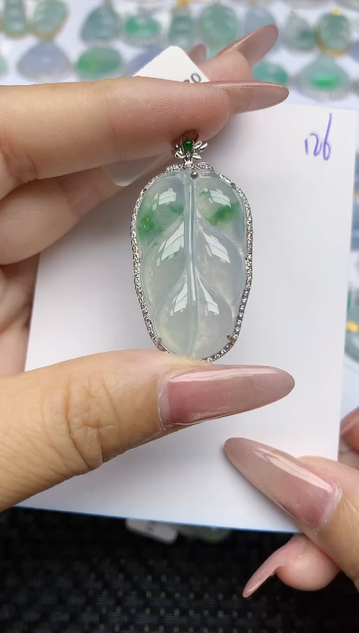 【闪购商品】翡翠颈饰18K金镶嵌天然A货翡翠 126