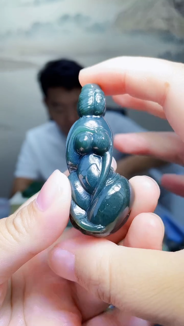 和田玉未镶嵌颈饰1