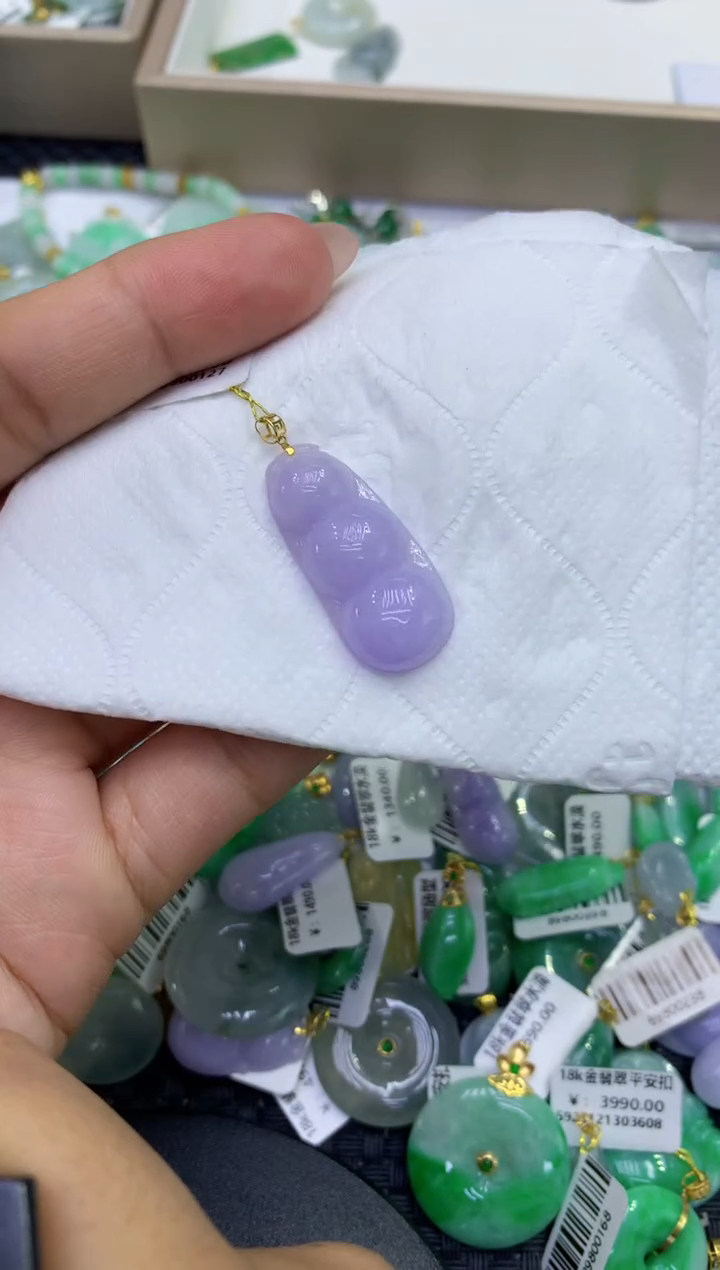 颈饰18K金镶嵌翡翠天然缅甸A货翡翠