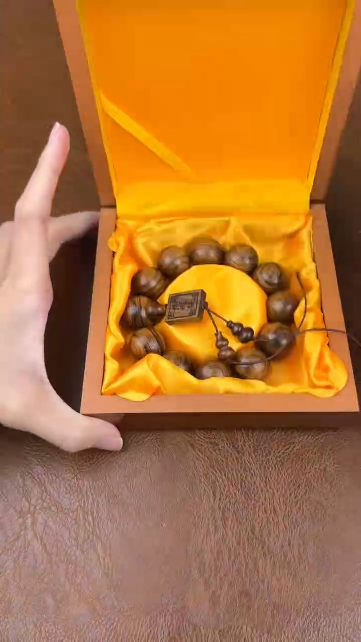 闲得文玩阁黄花梨链接@@SP002