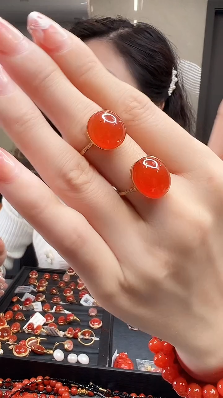 【闪购商品】南红玛瑙戒指18K金镶嵌/多样性发其一