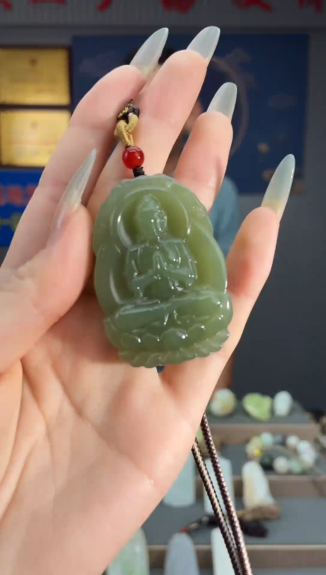 颈饰未镶嵌和田玉1