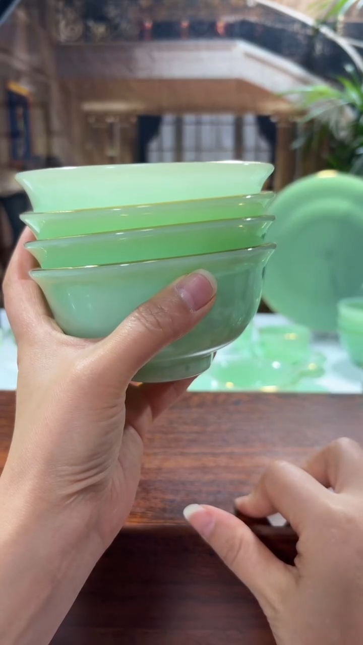 【闪购商品】.... 4.5英寸玉瓷碗4个口径11.5厘米