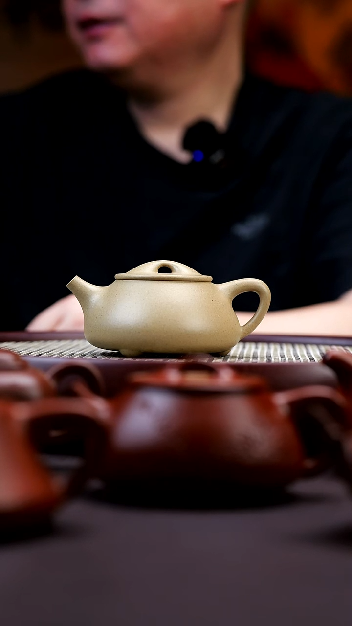 茶壶紫砂紫砂茶壶（满瓢）