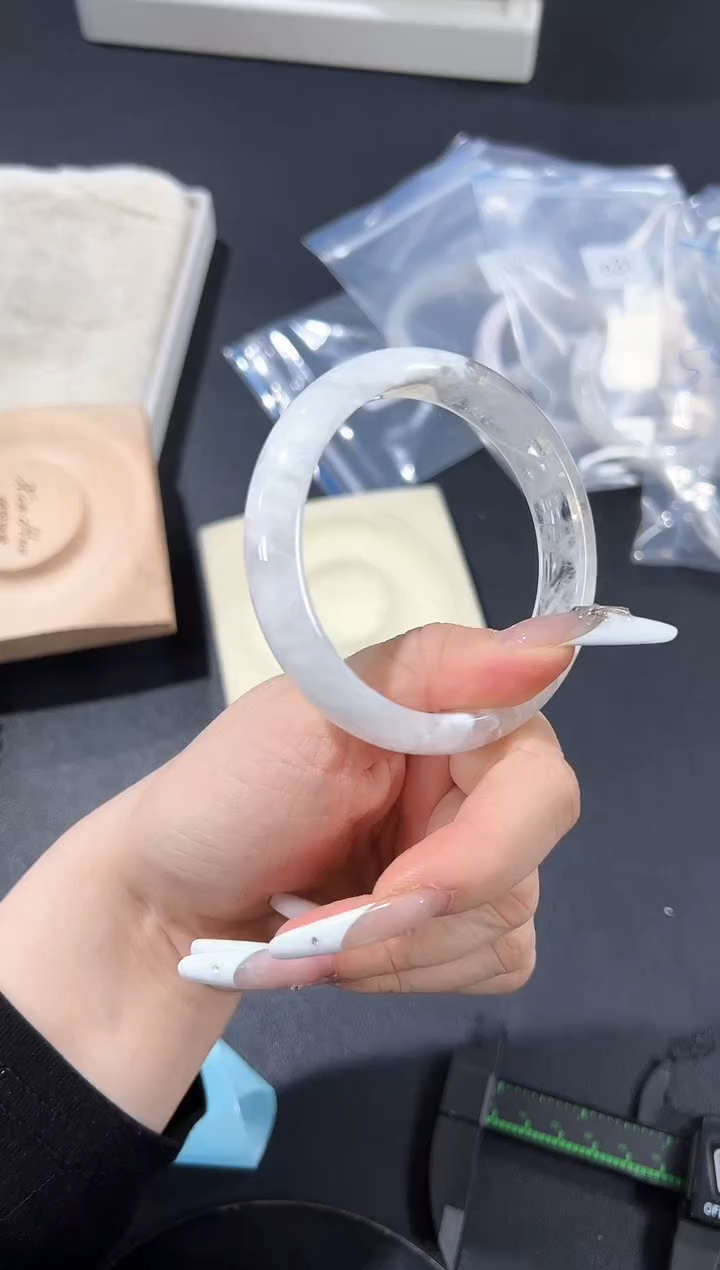 未镶嵌手镯水晶33n多样性发其一【1条】默认微瑕58
