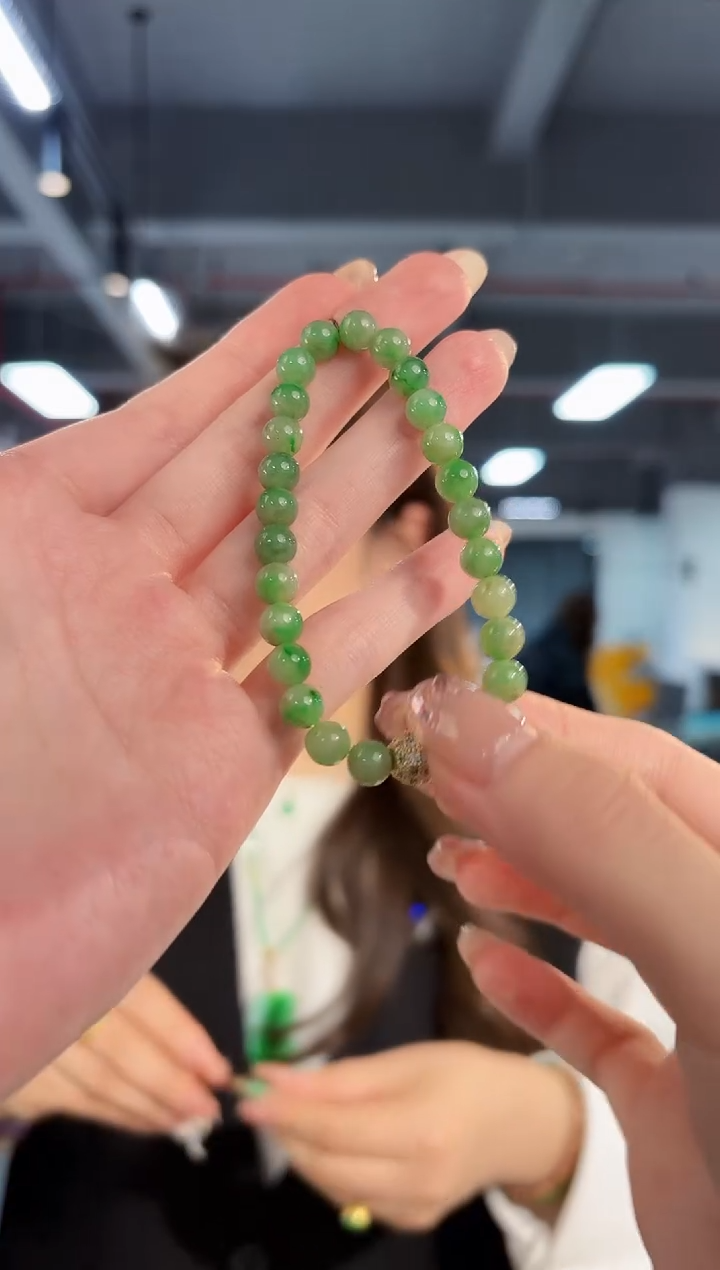 【闪购商品】翡翠手串未镶嵌缅料A货/支持复检/一件