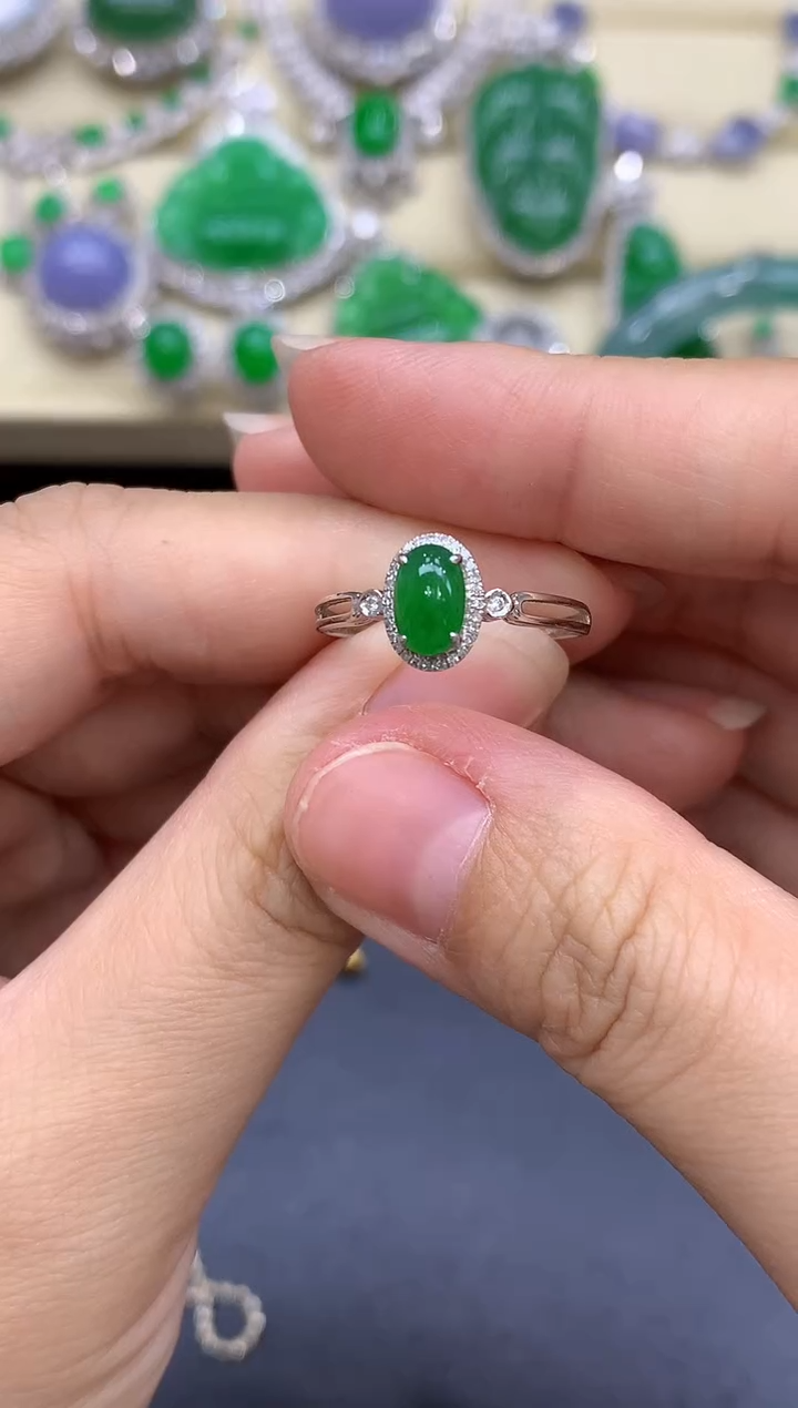 18K金镶嵌戒指翡翠388-中国好珍宝