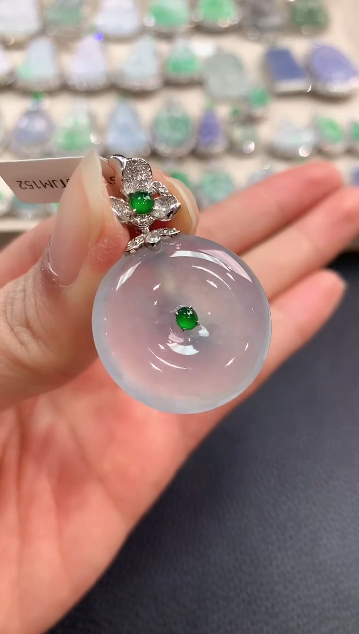 【闪购商品】翡翠吊坠(不含链)18K金镶嵌n50       