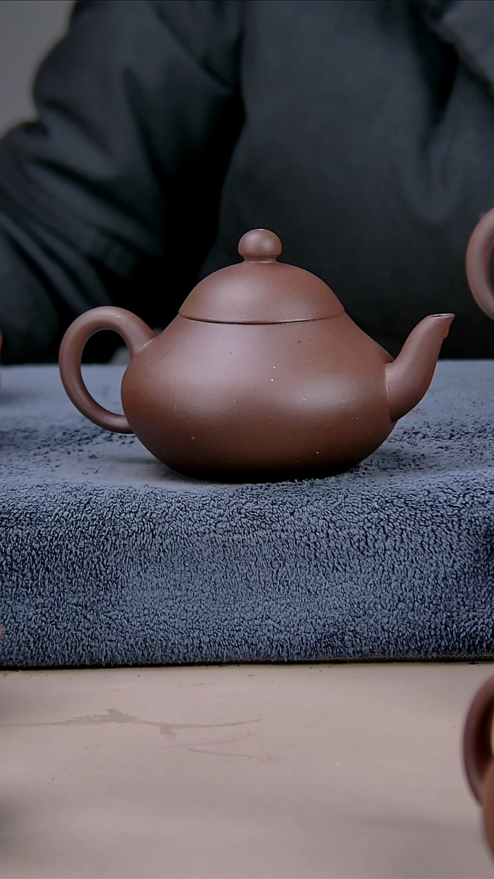 【闪购商品】紫砂茶壶爱丽底槽清160/170