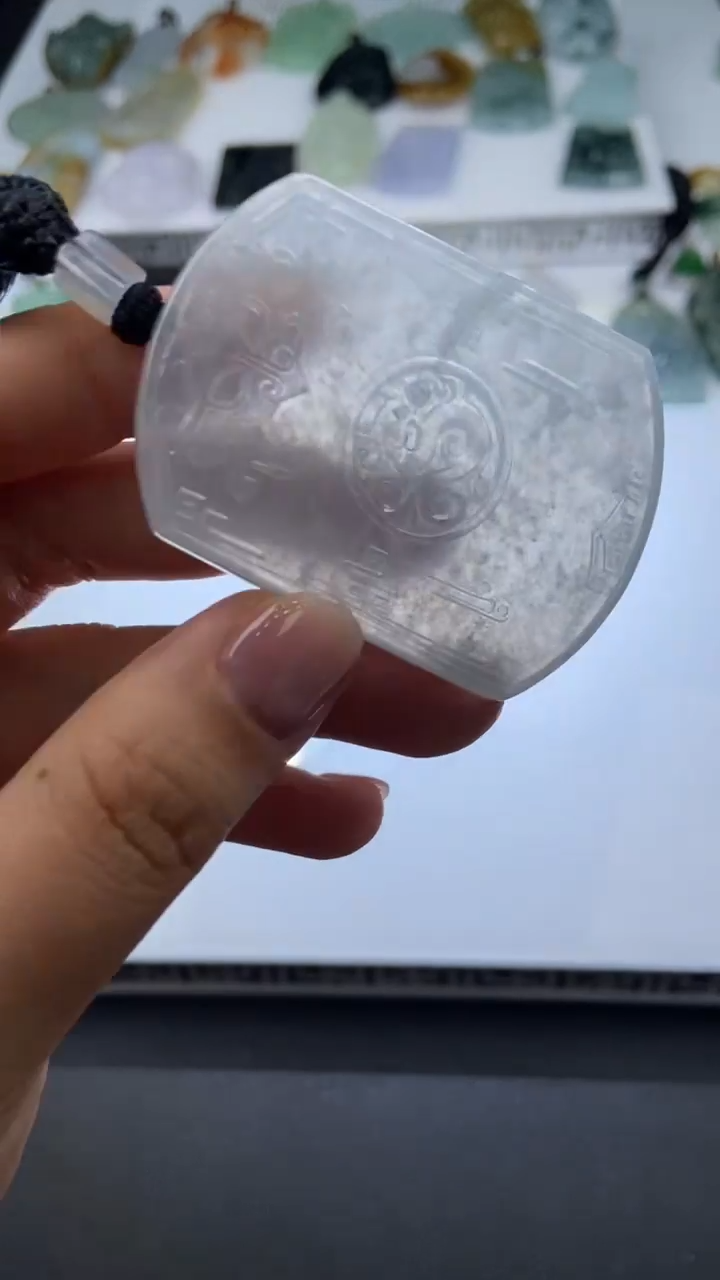 颈饰未镶嵌翡翠304569  多人