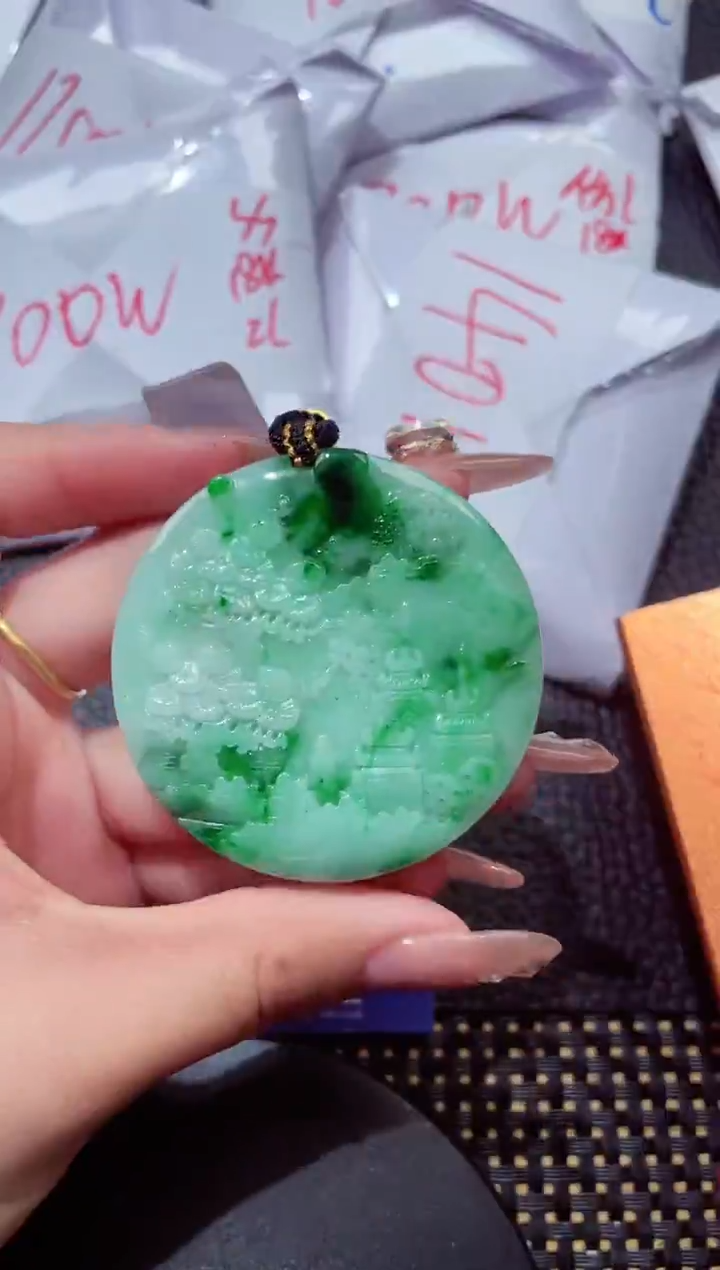 颈饰未镶嵌翡翠437