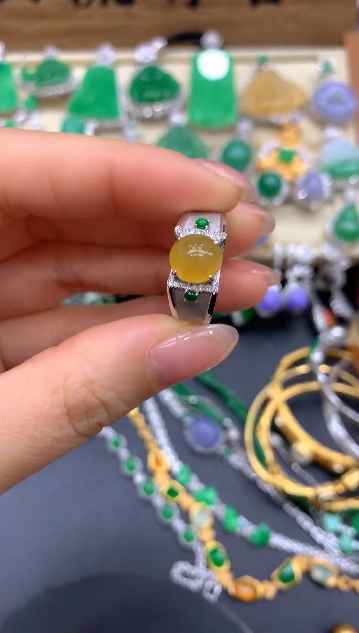 【闪购商品】翡翠戒指18K金镶嵌443-中国好珍宝